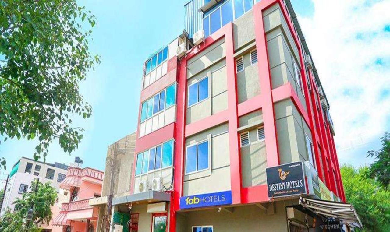Fabhotel Fortune Residency 印多尔 外观 照片